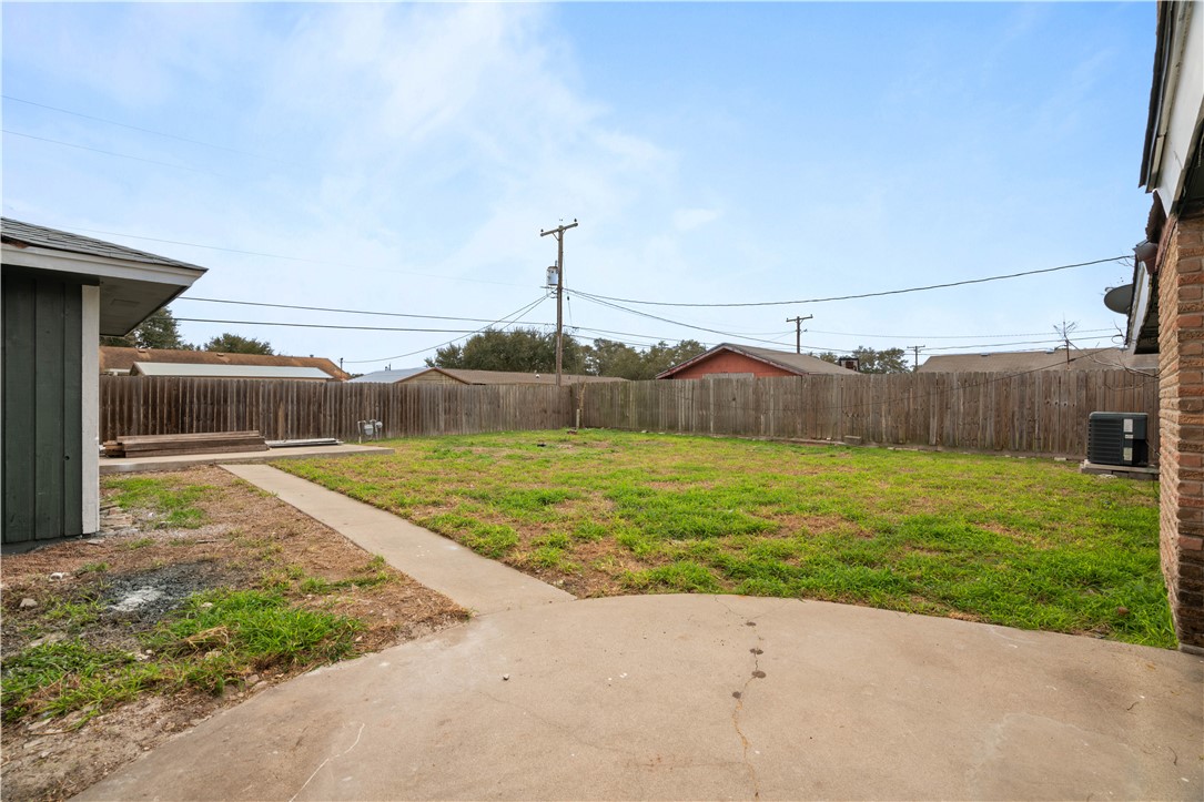 1318 W Cherrystone Dr Property Photo 14