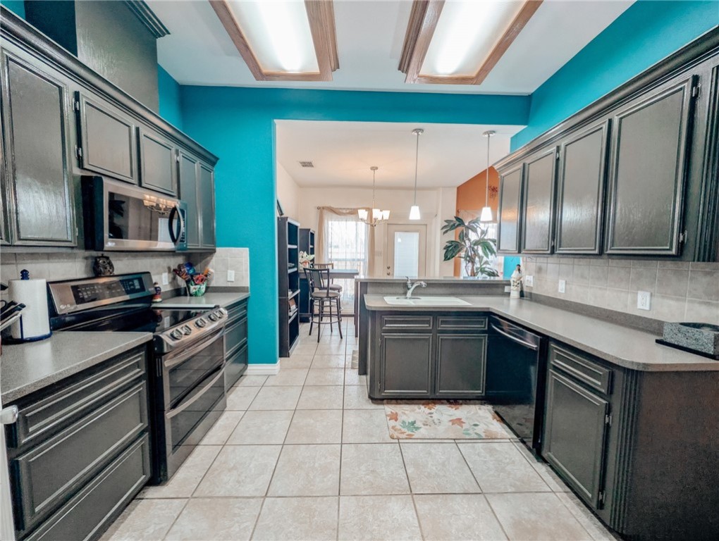 6234 Queen Jane St Property Photo 12