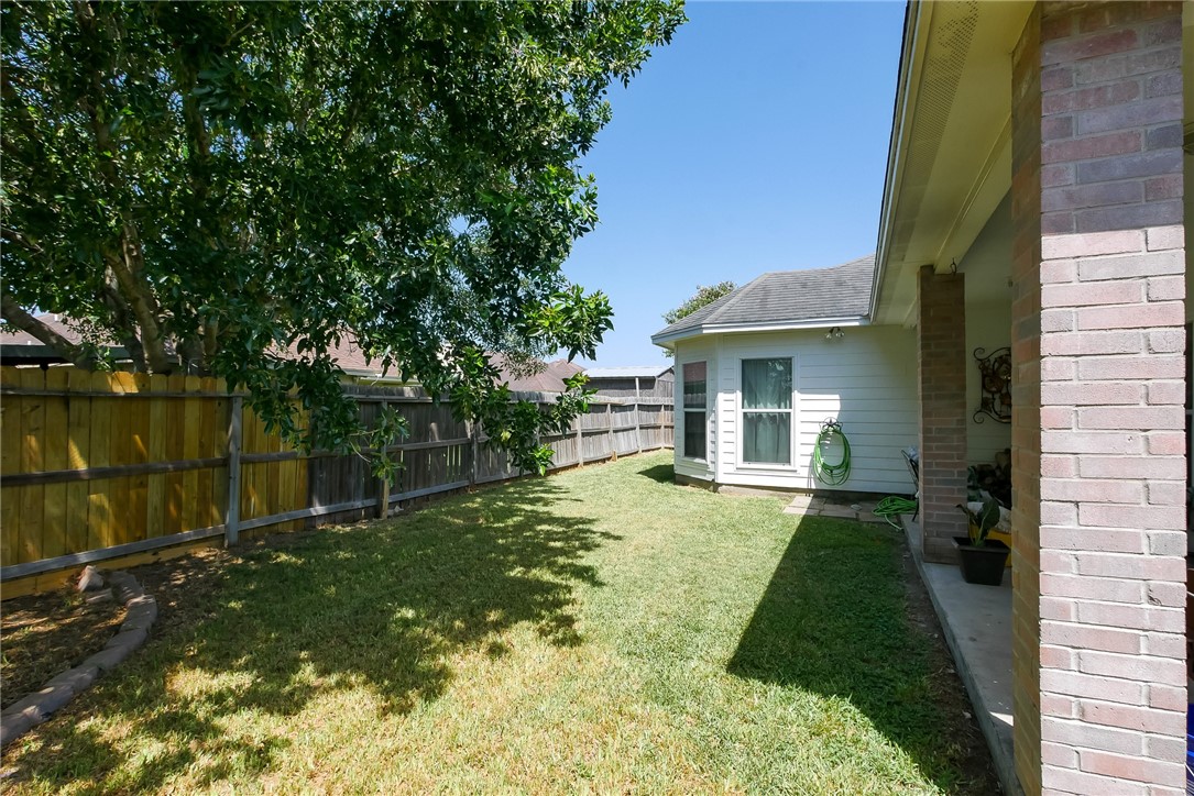 6234 Queen Jane St Property Photo 25