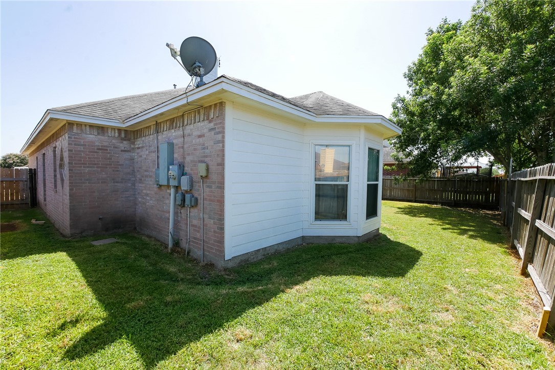 6234 Queen Jane St Property Photo 27