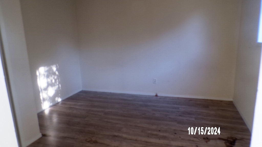 310 Tyler St S Property Photo 14