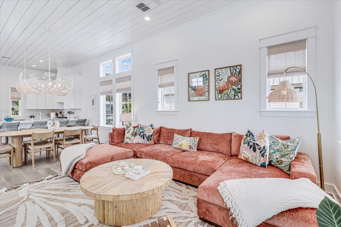 Undefined Property Photo 3