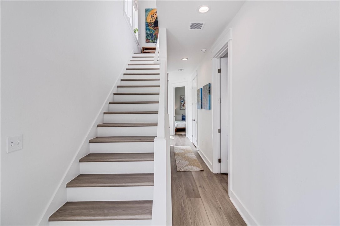 Undefined Property Photo 15