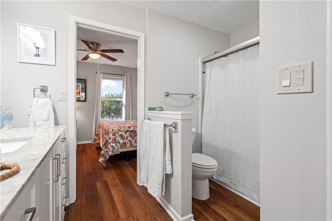 302 Saint Andrews St A-102 Property Photo 23
