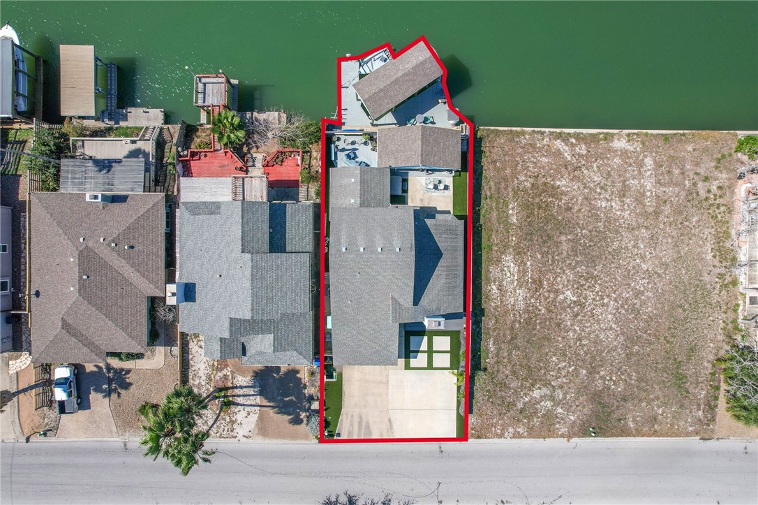 15221 Reales Dr Property Photo 37