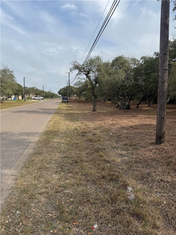 1827 4th St Property Photo 11