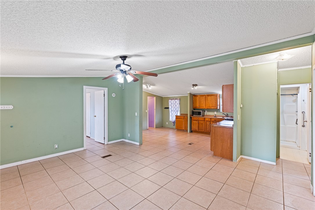 5429 County Road 73a Property Photo 4