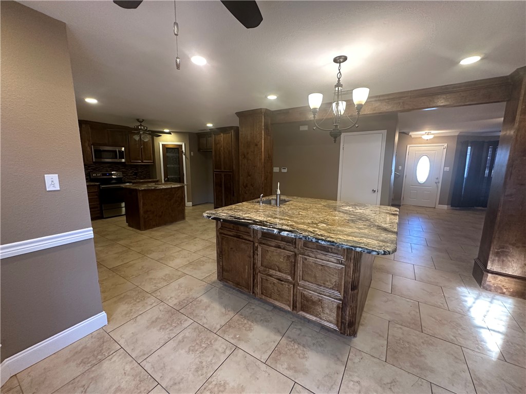 4529 Wapentate Dr Property Photo 6