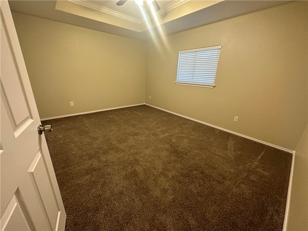4529 Wapentate Dr Property Photo 18
