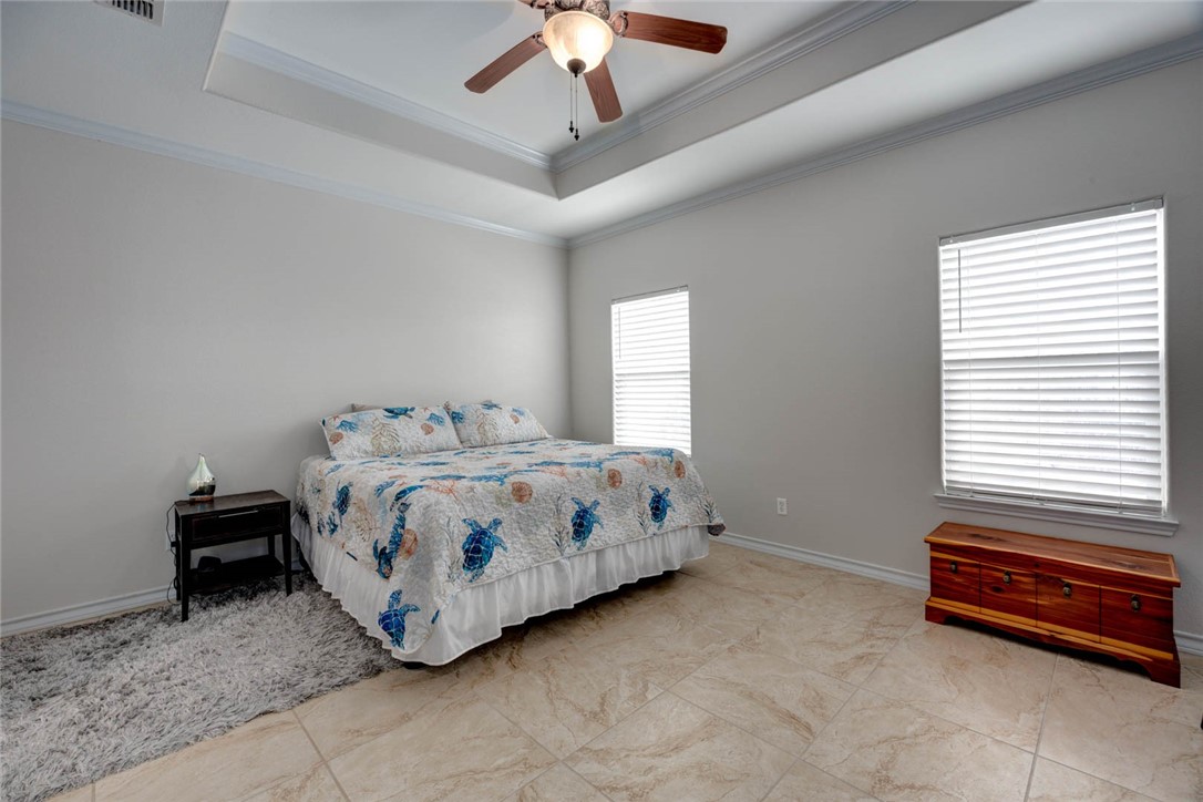 14218 Allamanda Dr Property Photo 13