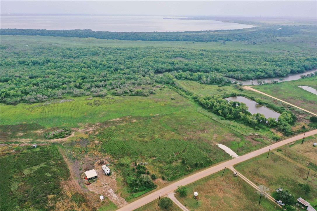 261,262,263 Guadalupe Property Photo 4