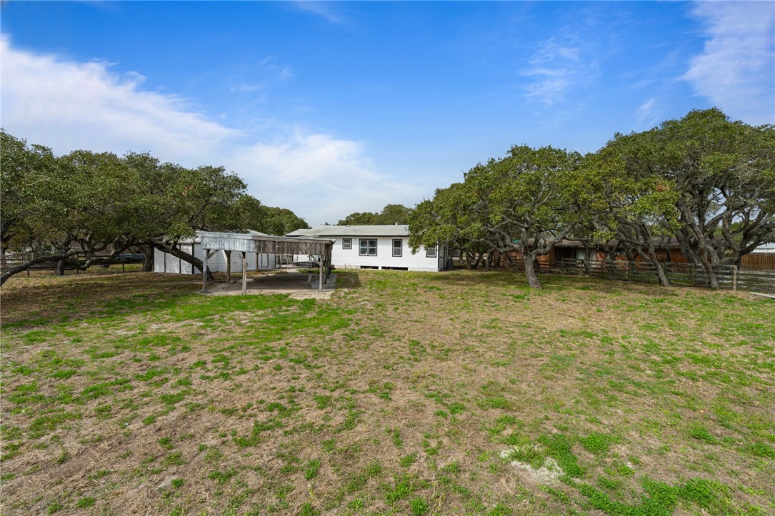 1384 Oak Park Dr Property Photo 19