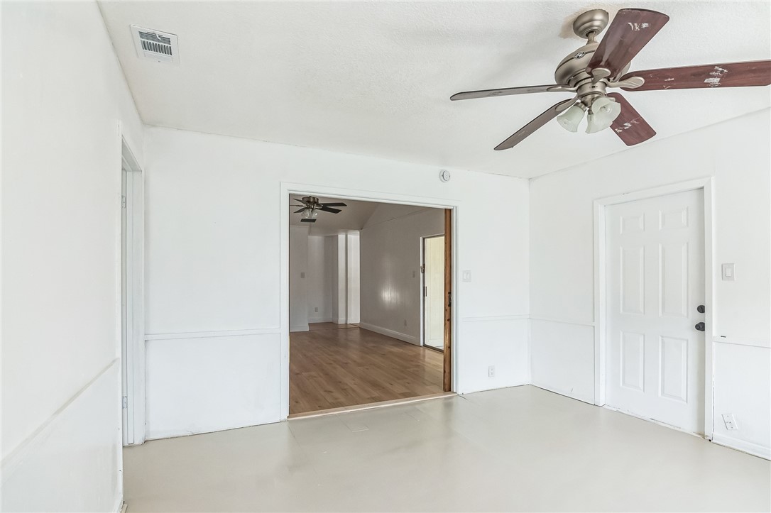 114 Flournoy Property Photo 24