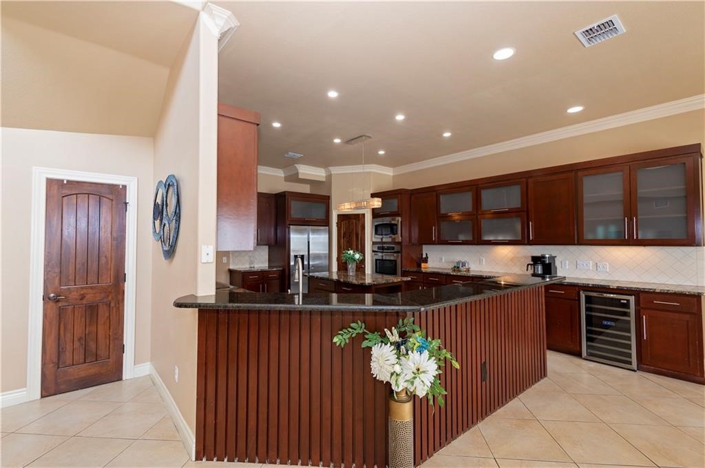 8026 Bar Le Doc Dr Property Photo 10