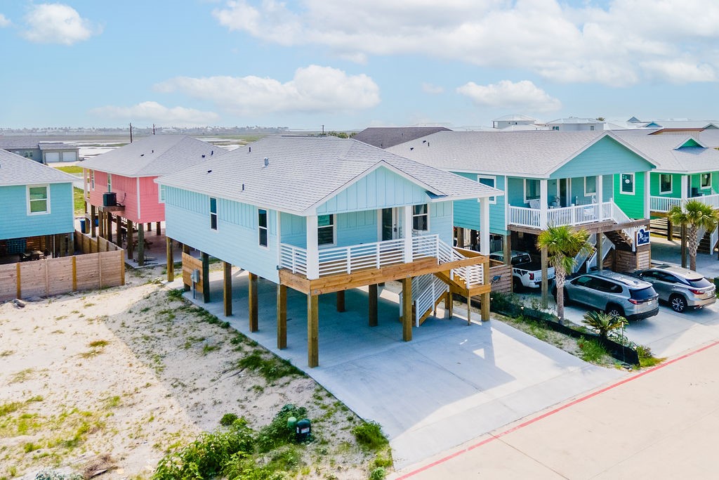 207 Flounder Dr Property Photo 4