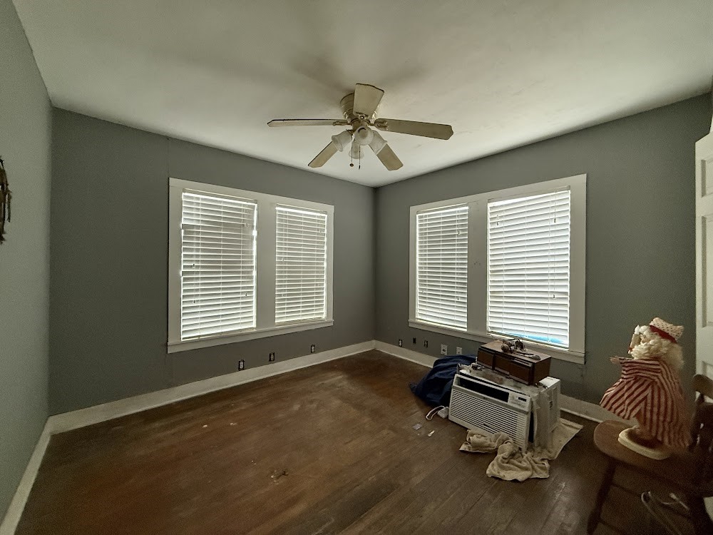 125 Richard St Property Photo 6