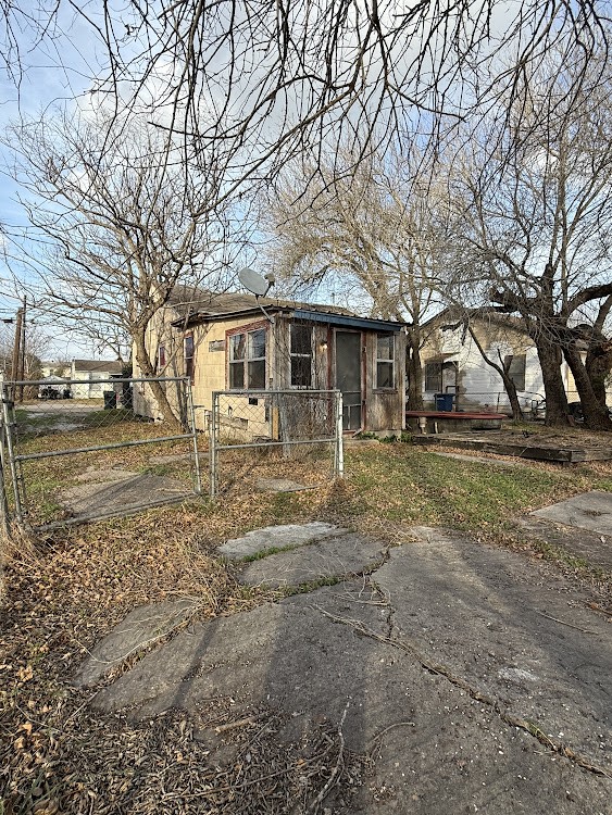 125 Richard St Property Photo 10