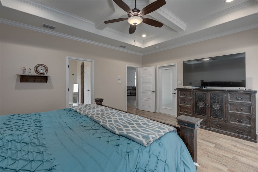 1374 Whitehand Ct Property Photo 18