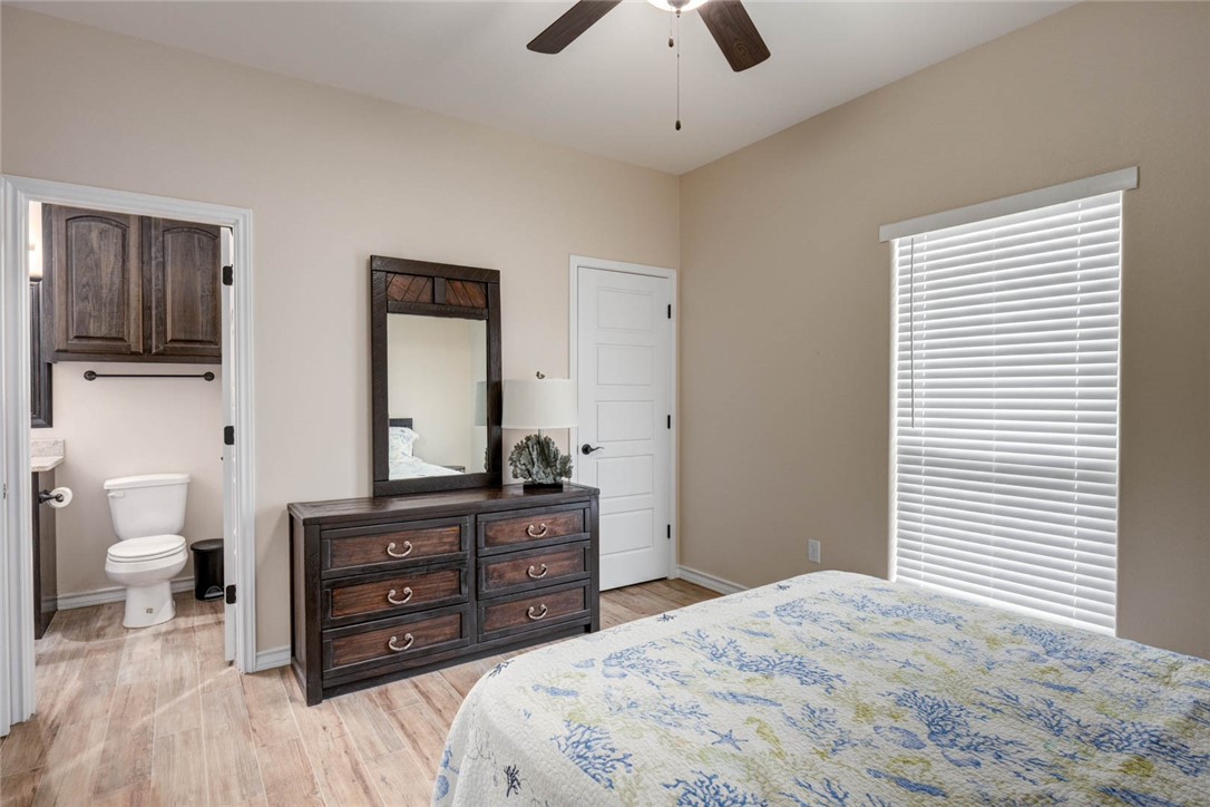 1374 Whitehand Ct Property Photo 25