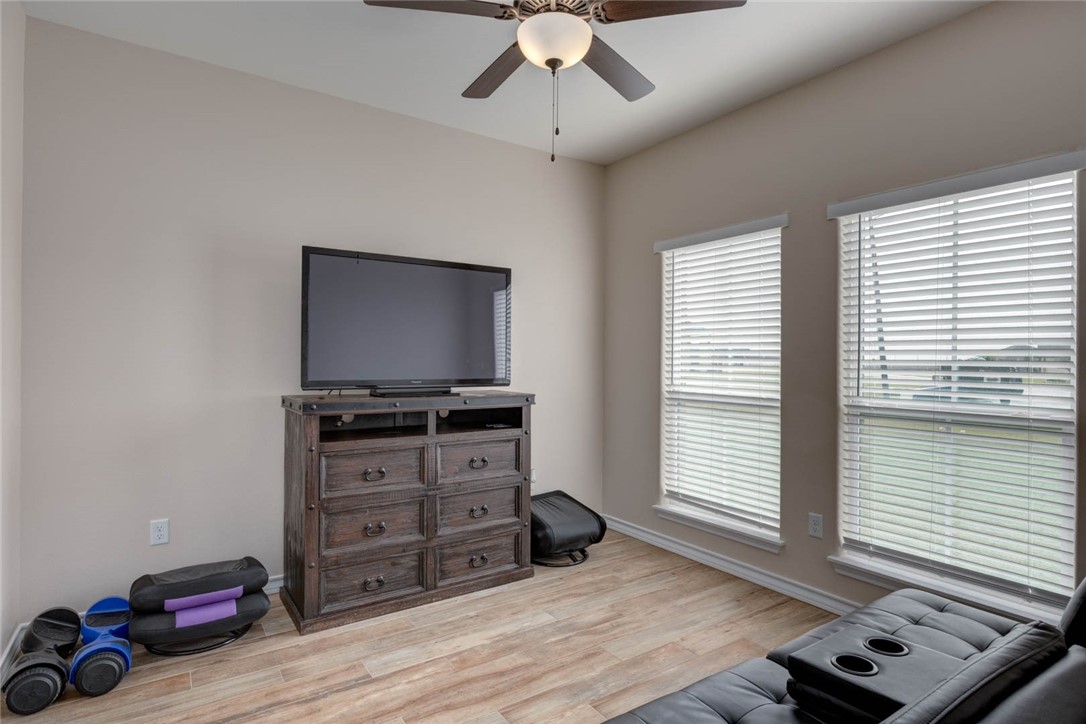 1374 Whitehand Ct Property Photo 29