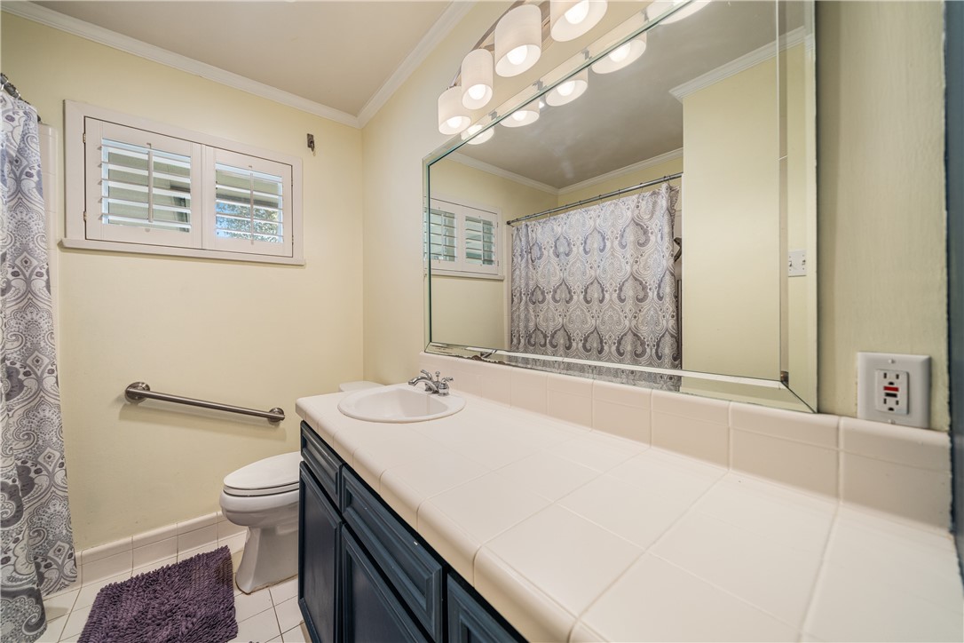 430 Montclair Dr Property Photo 17