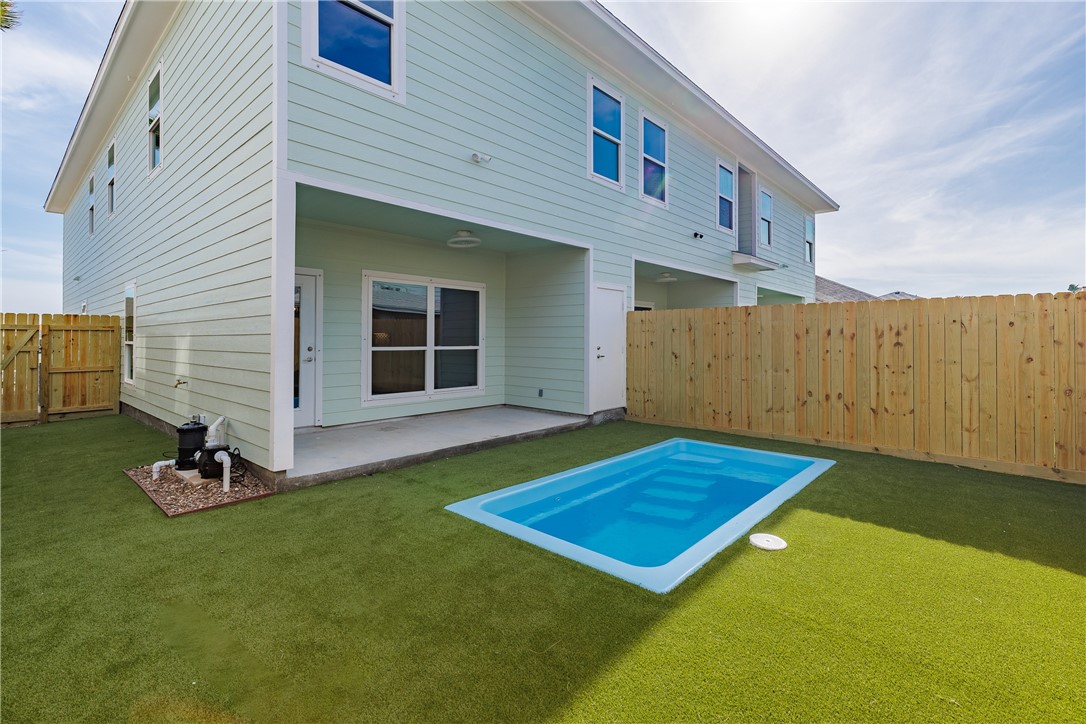 13970 Fortuna Bay Dr C Property Photo 4