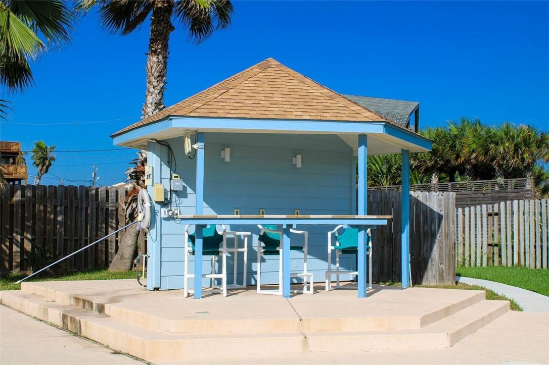 407 Beach Ave 142 Property Photo 3