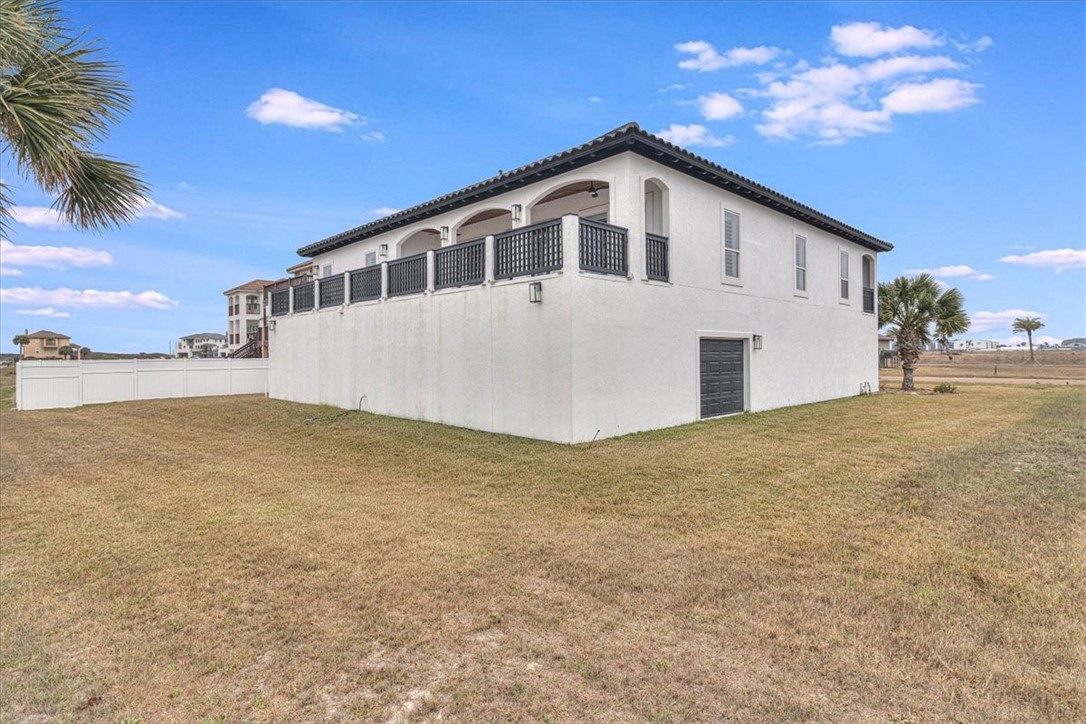 150 Mariners Dr Property Photo 31