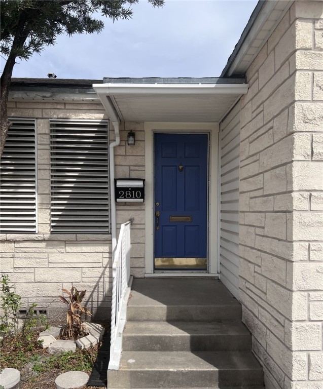 2810 S Alameda St Property Photo 3