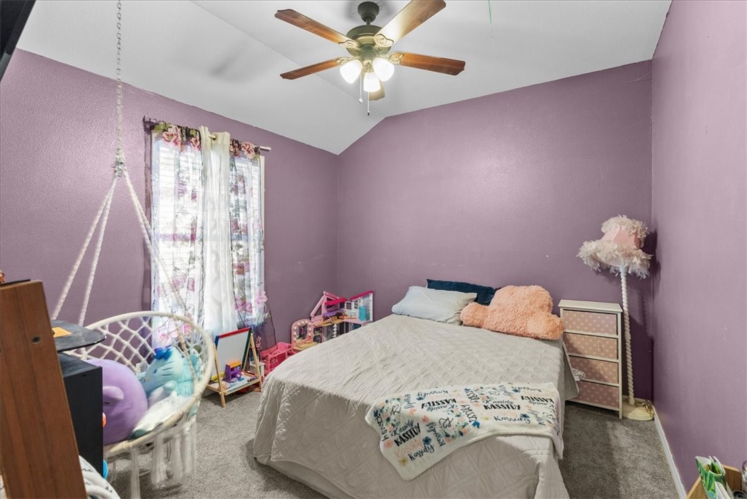 11941 Yellow Oak Ave Property Photo 6