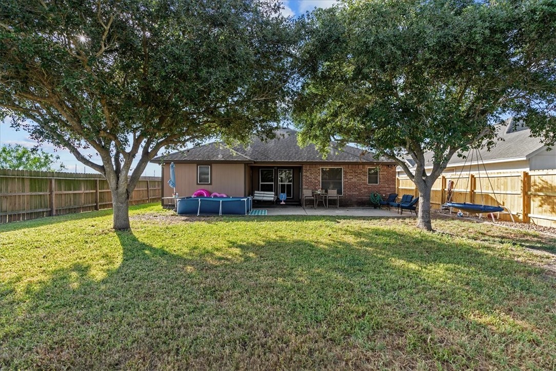 11941 Yellow Oak Ave Property Photo 11