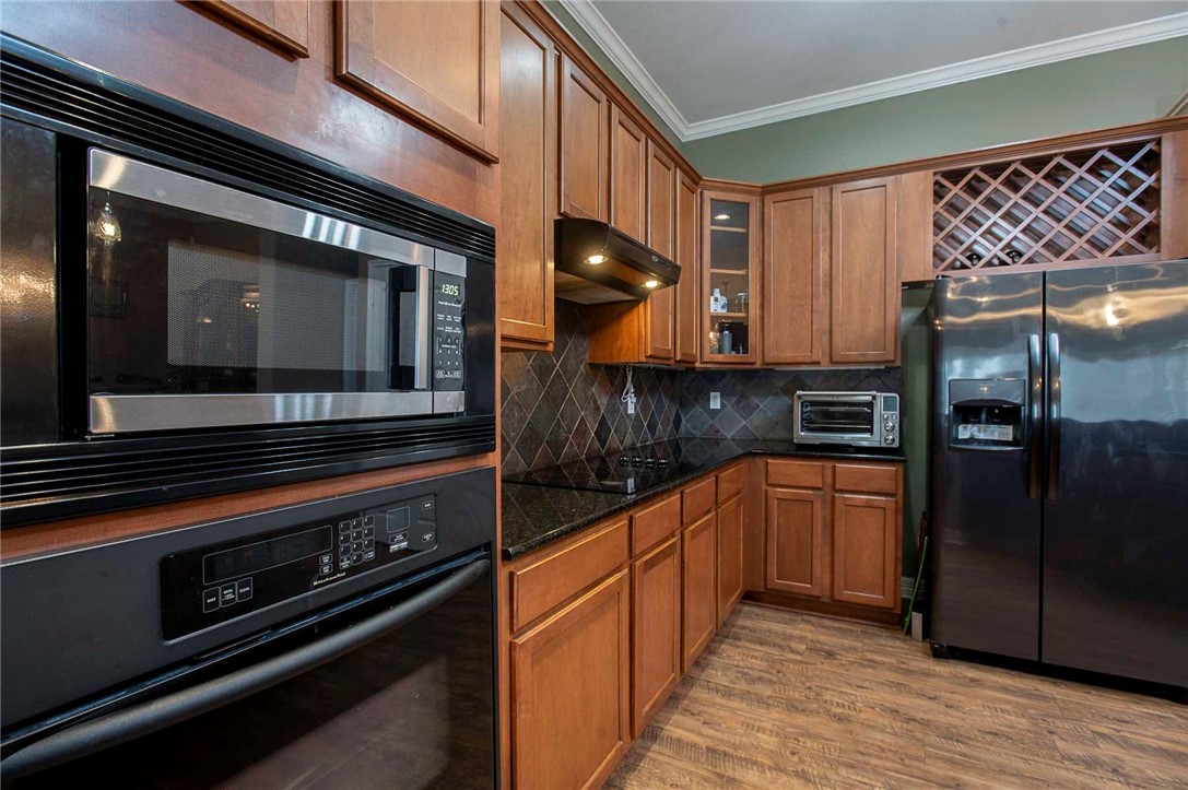 7501 Bon Soir Property Photo 8