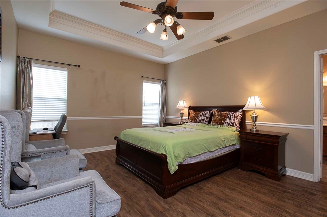 7501 Bon Soir Property Photo 12