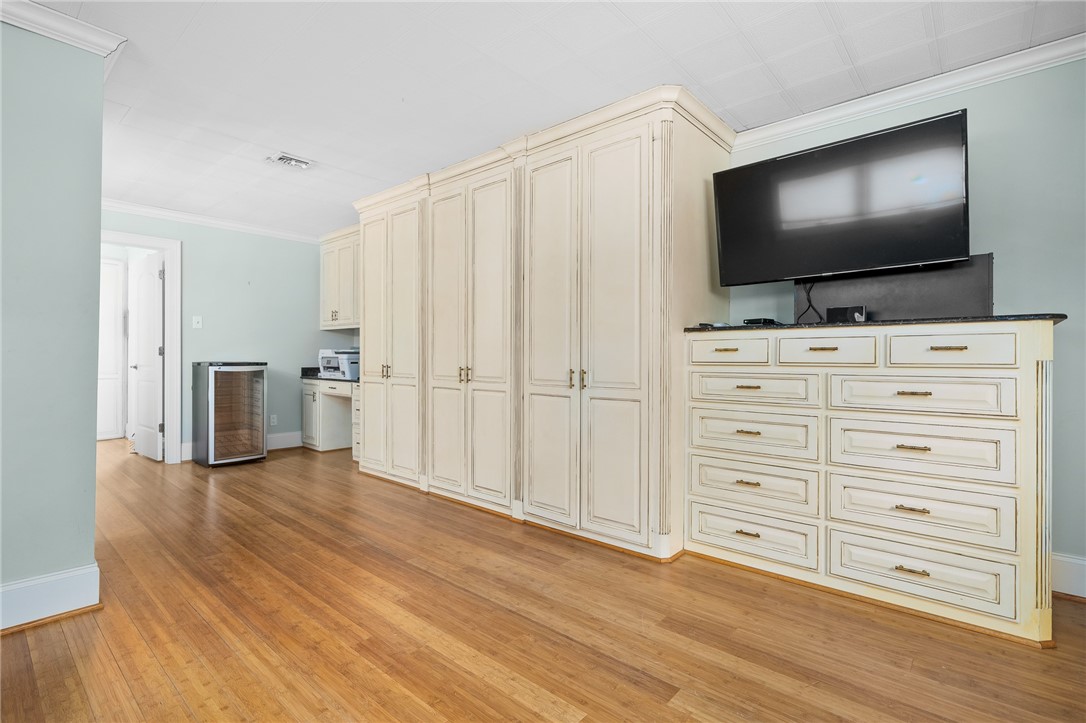 122 S Mccampbell St Property Photo 17