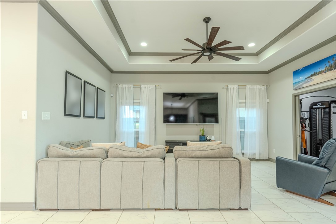 7914 Sir Greg Dr Property Photo 12
