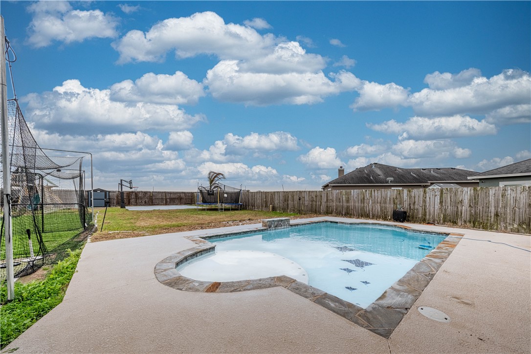 7914 Sir Greg Dr Property Photo 30