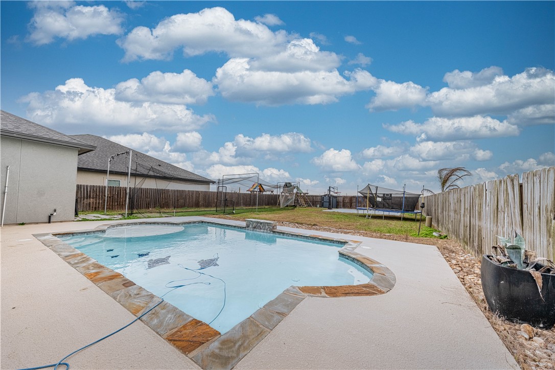 7914 Sir Greg Dr Property Photo 31