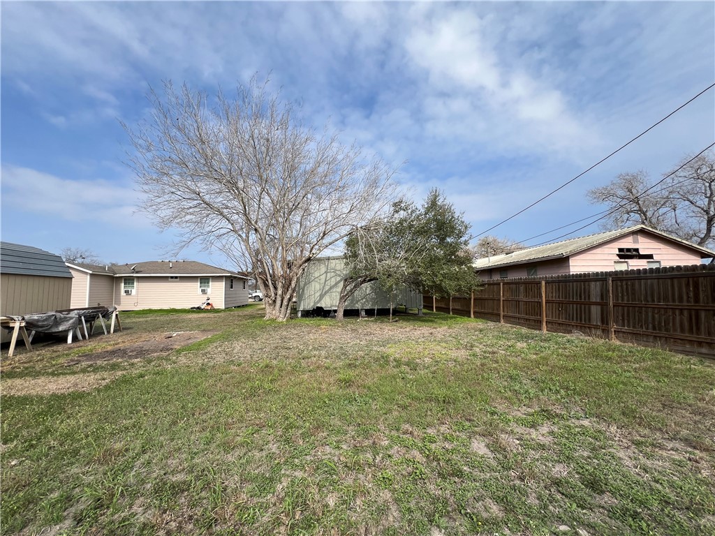 724 Moreno St Property Photo 36