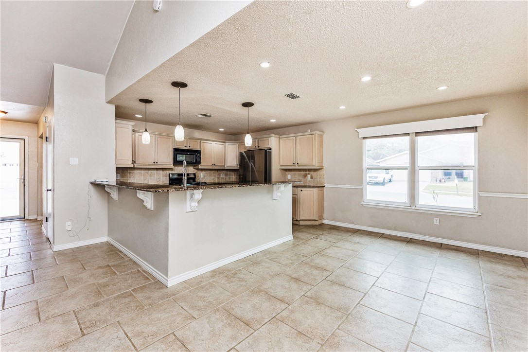 4933 Valley Mill Dr Property Photo 11