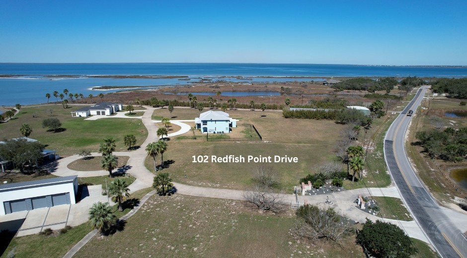 102 Redfish Point Dr Property Photo 4