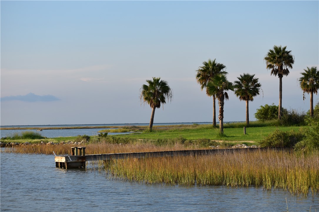 102 Redfish Point Dr Property Photo 14