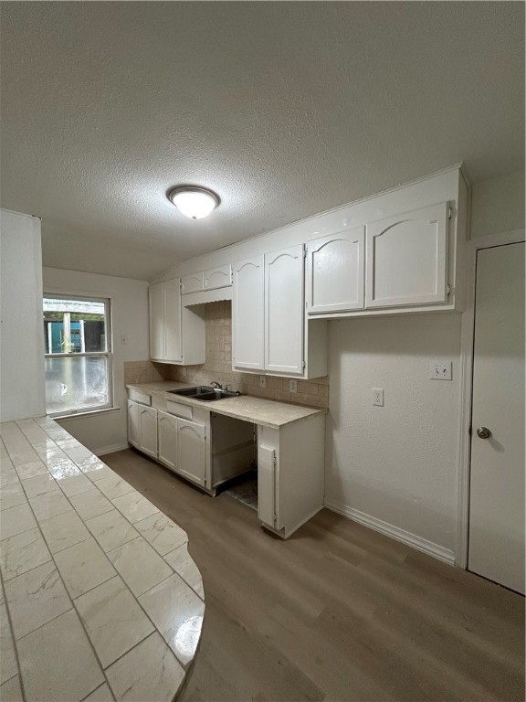 1601 Odilia St Property Photo 4