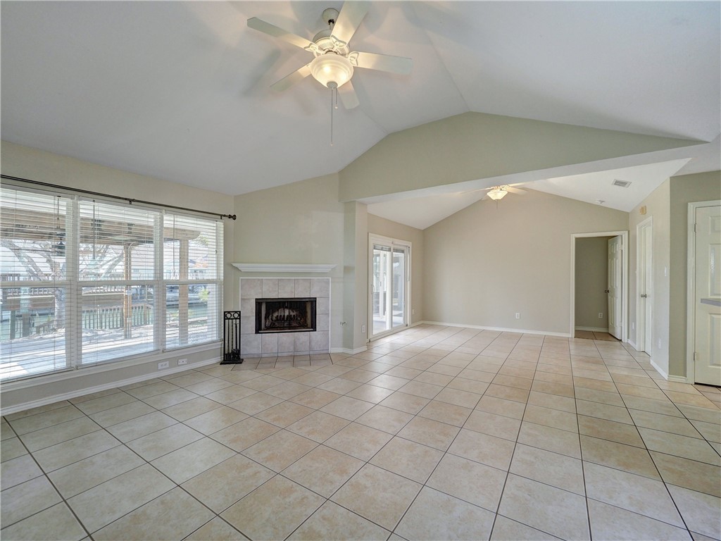 13829 Doubloon St Property Photo 6