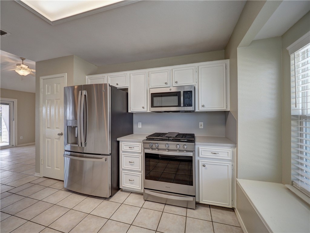 13829 Doubloon St Property Photo 8