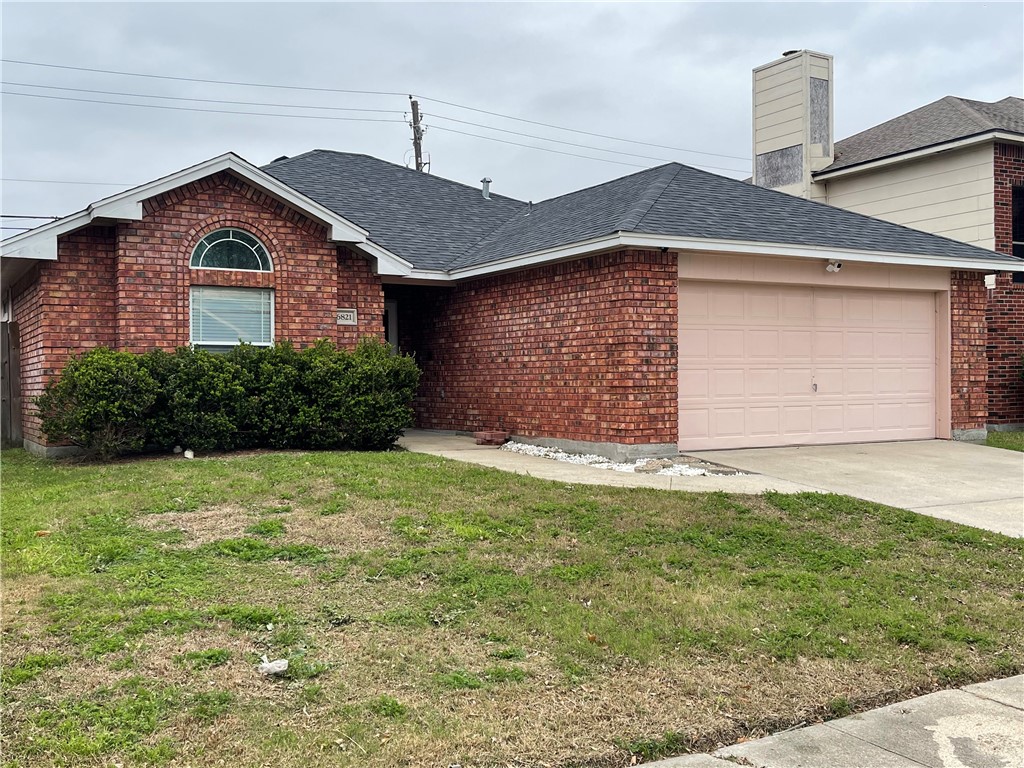 6821 Blue Skyway Dr Property Photo 2