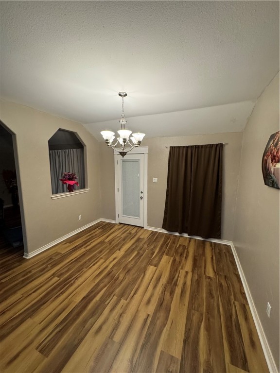 6821 Blue Skyway Dr Property Photo 6