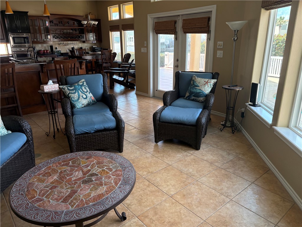 13902 Dasmarinas Dr Property Photo 10