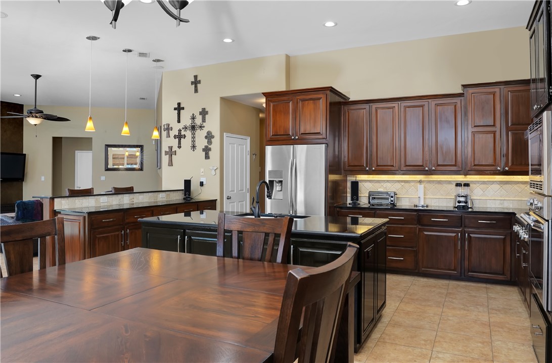 13902 Dasmarinas Dr Property Photo 15