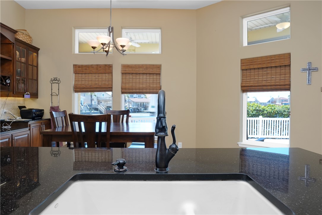 13902 Dasmarinas Dr Property Photo 18