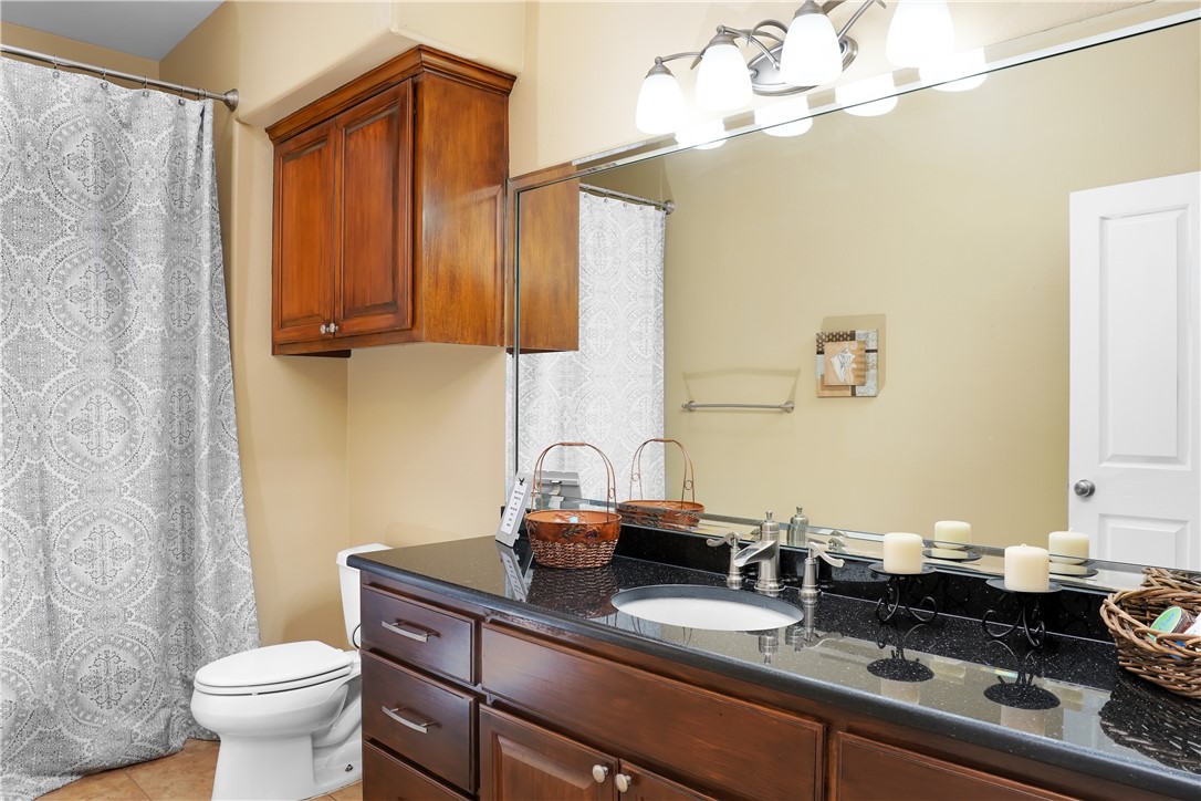 13902 Dasmarinas Dr Property Photo 19